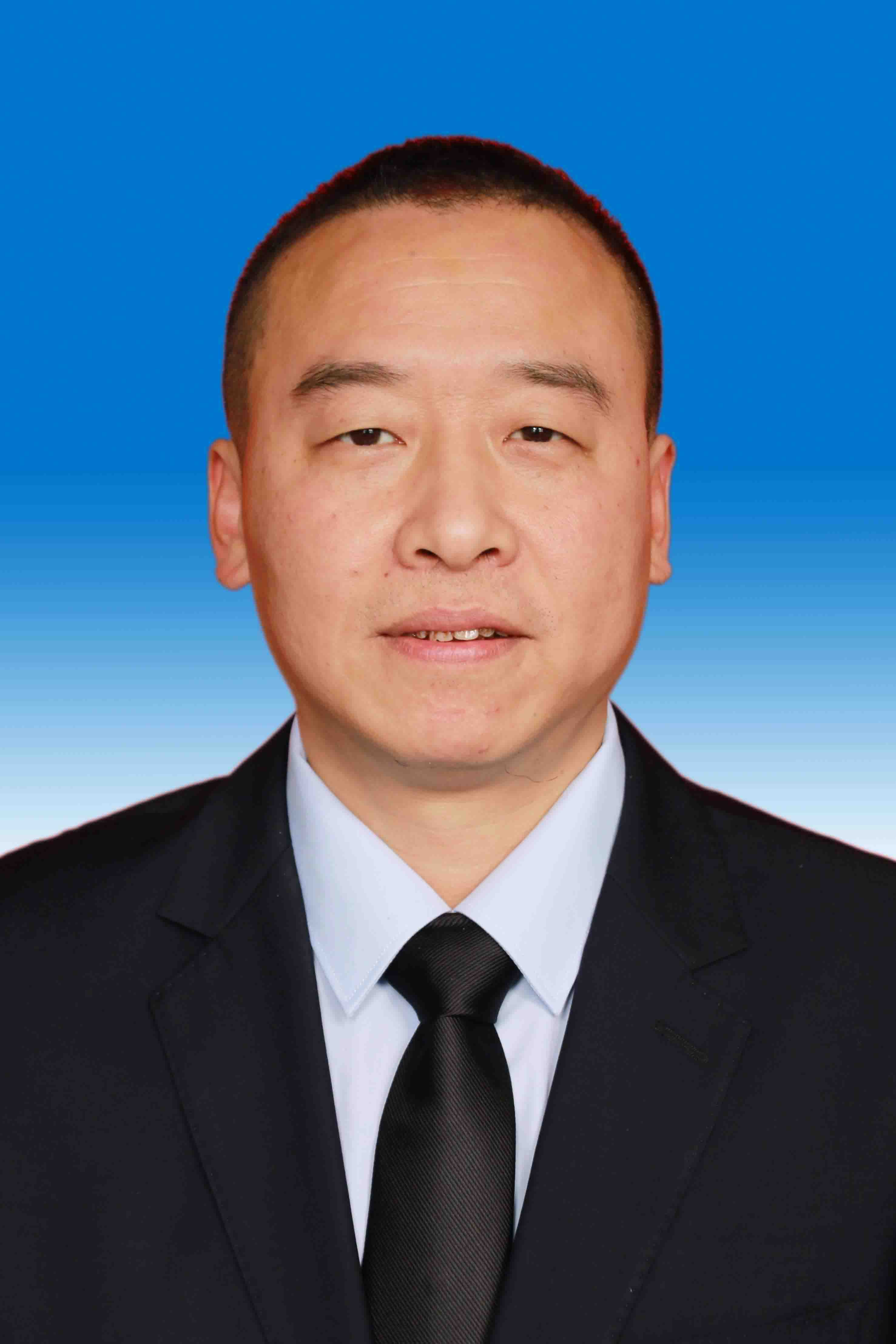 鄢洪